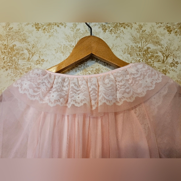 Vintage 1960's Baby Pink Nighty And Robe - Picture 3 of 10